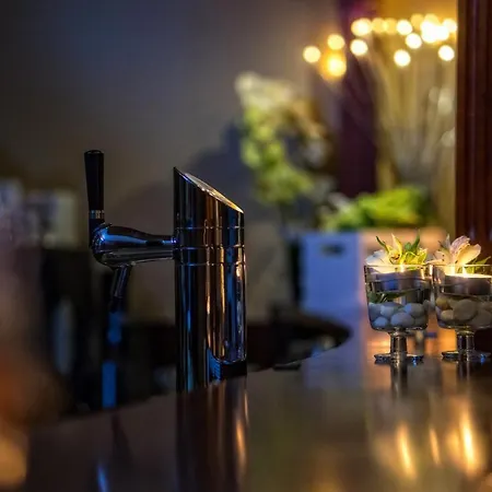 Hotel Pod Golebiem 2*