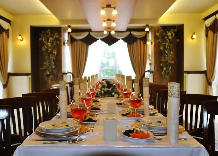 Hotel Pod Golebiem 2*