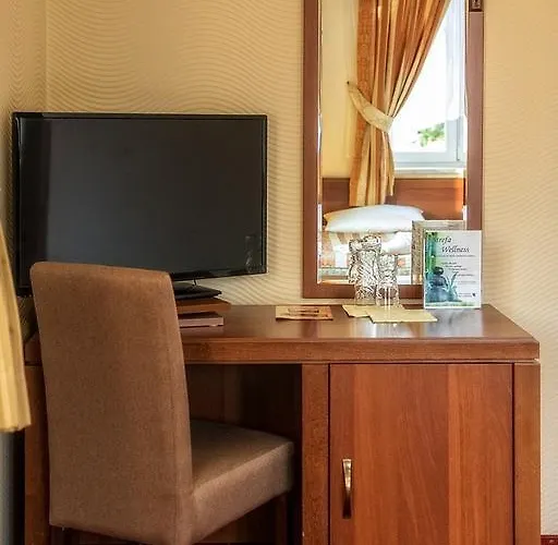 Pod Golebiem فندق فيسلا